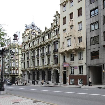 Santacruz Hotel Oviedo Exterior foto